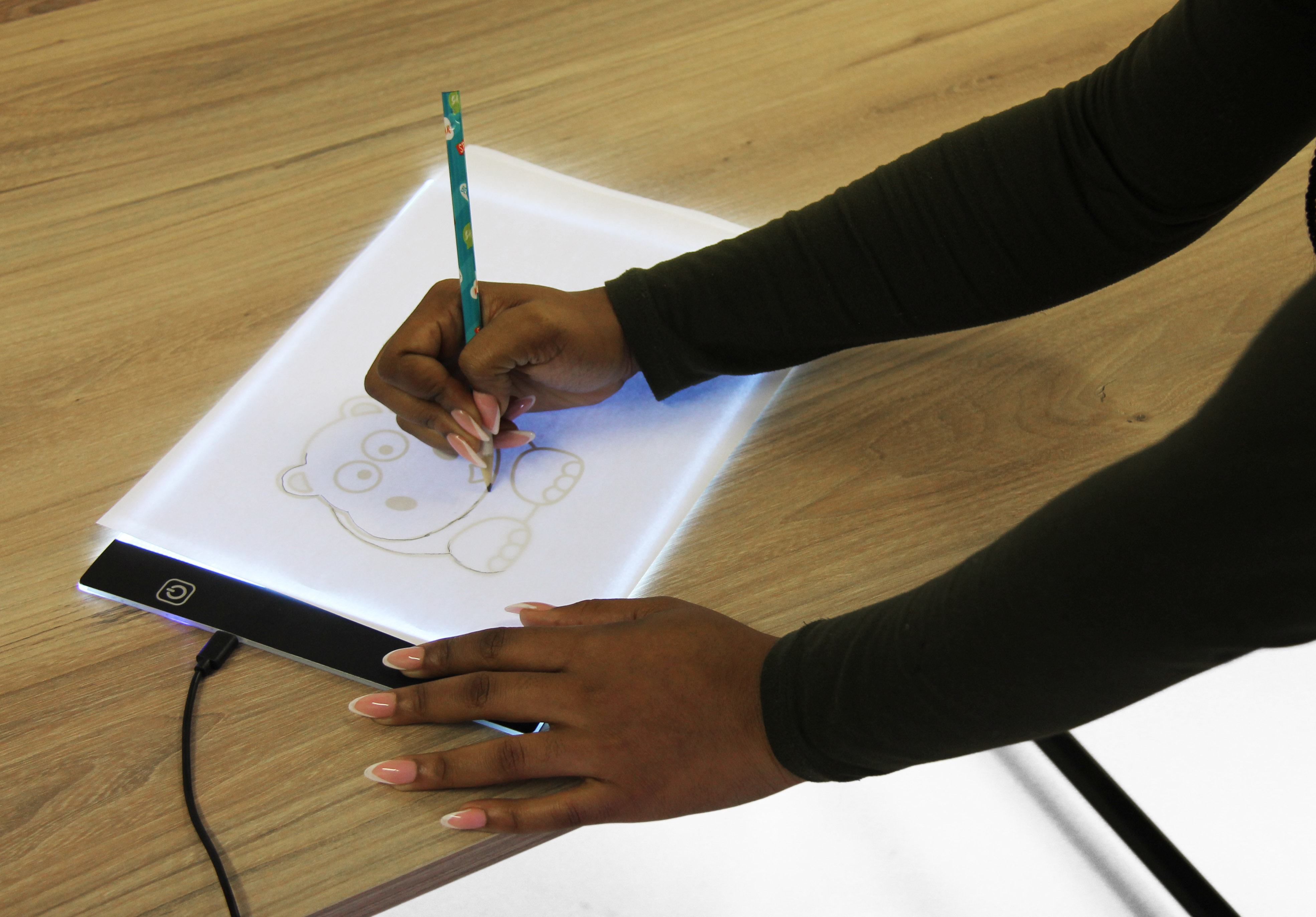 Other Crafts A4 LED Drawing Pad was sold for R159.00 on 31 Oct at 23