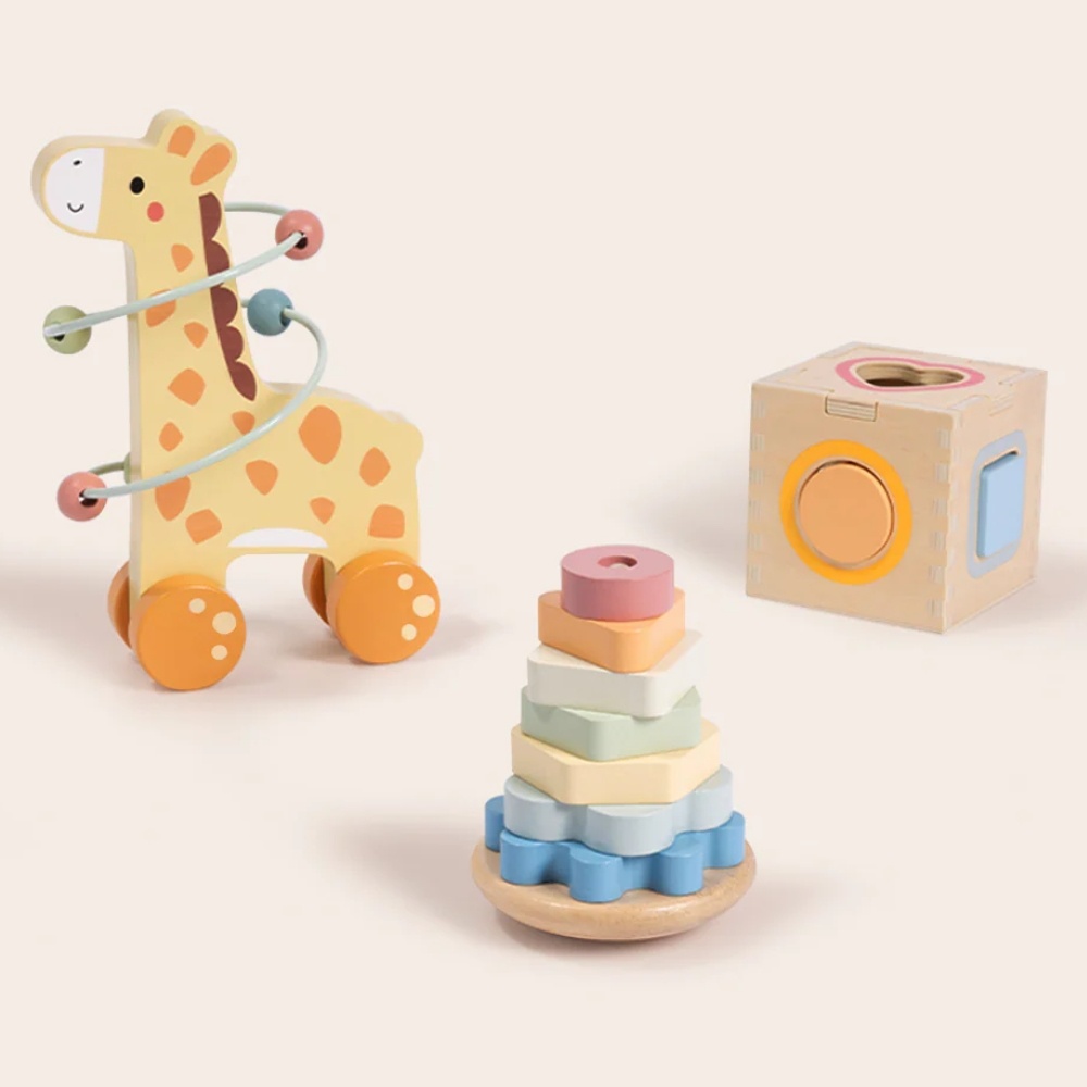 TookyToy - 3-in-1 Wooden Gift Set - Giraffe Pull-Along, Stacking Tower and Shape Sorter